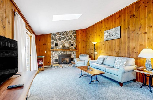 Moultonborough House | 144 m² House ∙ 2 bedrooms ∙ 4 guests