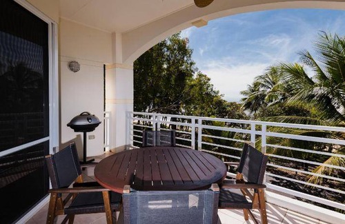Clifton Beach Apartment | 144 m² Serviced apartment ∙ 3 bedrooms ∙ 6 guests