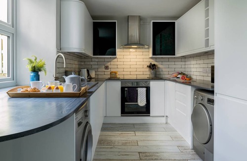 Caerwys Cottage | 145 m² Cabin ∙ 3 bedrooms ∙ 6 guests