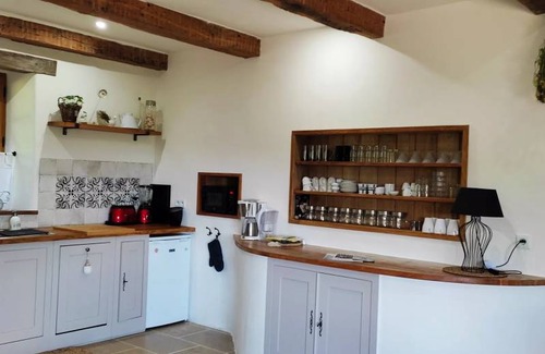 Brandonnet House | 145 m² House ∙ 2 bedrooms ∙ 4 guests