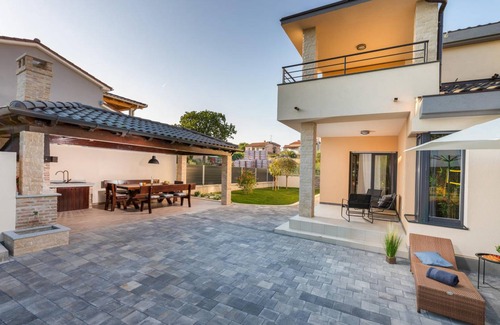 Stinjan House | 145 m² House ∙ 3 bedrooms ∙ 8 guests