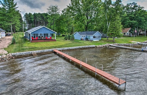 Long Lake House | 145 m² House ∙ 3 bedrooms ∙ 9 guests