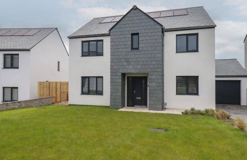 Crantock House | 145 m² House ∙ 4 bedrooms ∙ 8 guests
