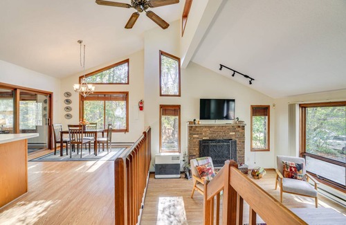 Tobyhanna Cottage | 146 m² Cabin ∙ 4 bedrooms ∙ 10 guests