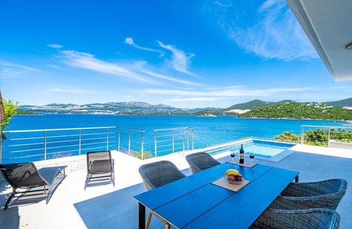 Dubrava House | 146 m² House ∙ 3 bedrooms ∙ 6 guests