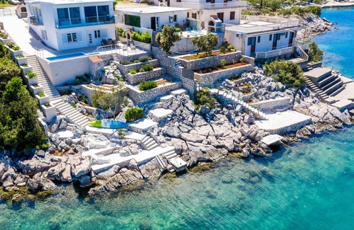 Dubrava House | 146 m² House ∙ 3 bedrooms ∙ 6 guests