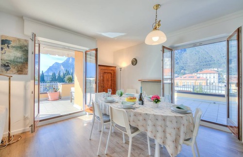 Riva del Garda Apartment | 147 m² Apartment ∙ 3 bedrooms ∙ 8 guests
