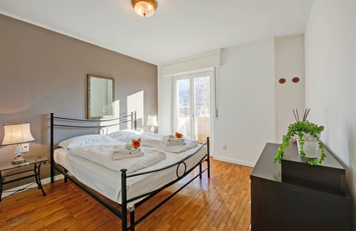 Riva del Garda Apartment | 147 m² Apartment ∙ 3 bedrooms ∙ 8 guests