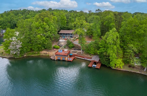 Sunset Cove House | 147 m² House ∙ 4 bedrooms ∙ 6 guests
