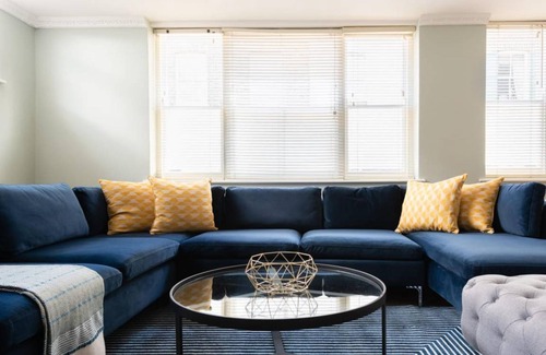 Royal Borough of Kensington and Chelsea House | 147 m² House ∙ 6 bedrooms ∙ 12 guests