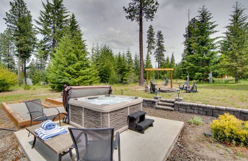 Cle Elum Cottage | 148 m² Cabin ∙ 2 bedrooms ∙ 7 guests