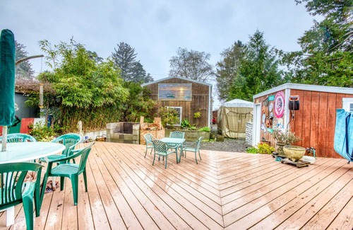Rockaway Beach Cottage | 148 m² Cabin ∙ 6 guests