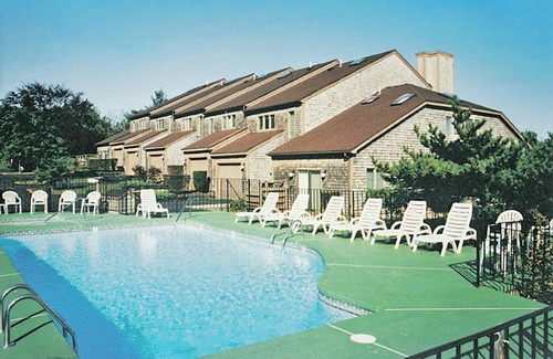 Jamestown Hotel | 148 m² Hotel ∙ 2 bedrooms ∙ 127 guests