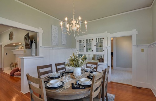 Biggsville House | 148 m² House ∙ 2 bedrooms ∙ 6 guests