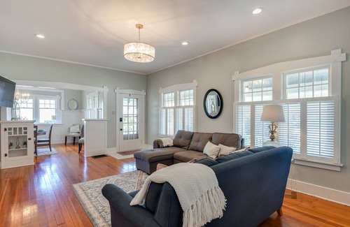 Biggsville House | 148 m² House ∙ 2 bedrooms ∙ 6 guests