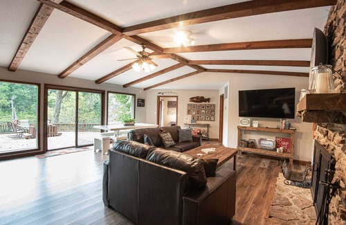 Wilburn House | 148 m² House ∙ 2 bedrooms ∙ 6 guests