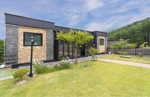 Sang House | 148 m² Motel ∙ 3 bedrooms ∙ 6 guests