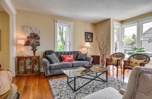 Northeast Neighbors House | 148 m² House ∙ 2 bedrooms ∙ 6 guests