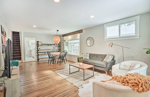 South Perry District House | 148 m² House ∙ 3 bedrooms ∙ 6 guests