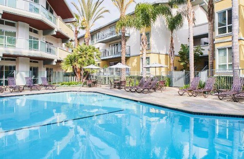 Marina Peninsula Apartment | 149 m² Apartment ∙ 3 bedrooms ∙ 7 guests