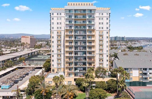Marina Peninsula Apartment | 149 m² Apartment ∙ 3 bedrooms ∙ 7 guests