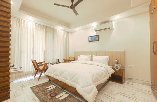 Sushant Lok Apartment | 149 m² Apartment ∙ 2 bedrooms ∙ 6 guests