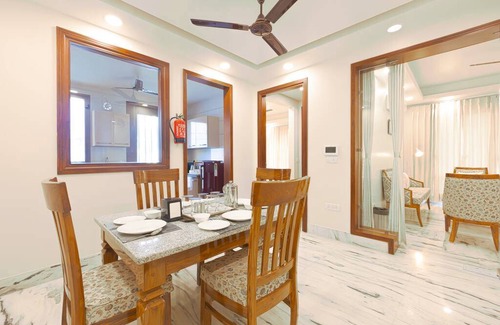 Sushant Lok Apartment | 149 m² Apartment ∙ 2 bedrooms ∙ 6 guests