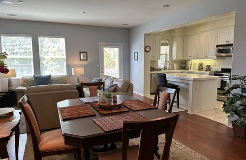 Riverpark Apartment | 149 m² Apartment ∙ 3 bedrooms ∙ 4 guests