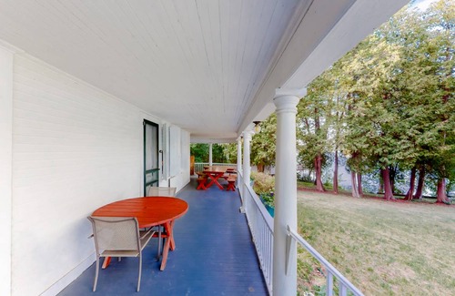 Charlotte Cottage | 149 m² Cabin ∙ 5 bedrooms ∙ 12 guests