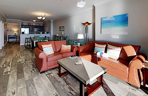 Panama City Beach Condo | 149 m² Condo ∙ 4 bedrooms ∙ 8 guests