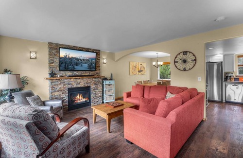 Southern Crossing House | 149 m² House ∙ 3 bedrooms ∙ 8 guests