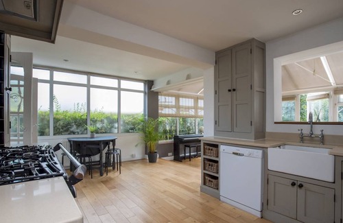 Fifield House | 149 m² House ∙ 4 bedrooms ∙ 8 guests
