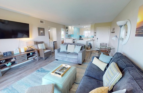Tybee Island Condo | 14C Lighthouse Point - Water Views - 3 Pools - Tennis Courts