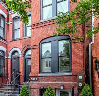 Northwest Apartment | 14th 99 Walk Score 3 mins to Metro rail