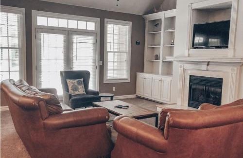 Cape Charles Villa | 14th & Hoos
