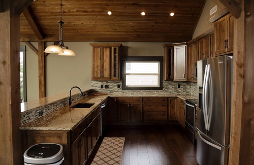 Indian Point House | #15 - 7 Bedroom (Antlers Resort)