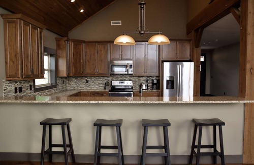 Indian Point House | #15 - 7 Bedroom (Antlers Resort)
