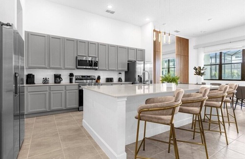 Fairvilla House | 15 Bedrooms/16 Bathrooms/Paradiso Grande (6313SS)