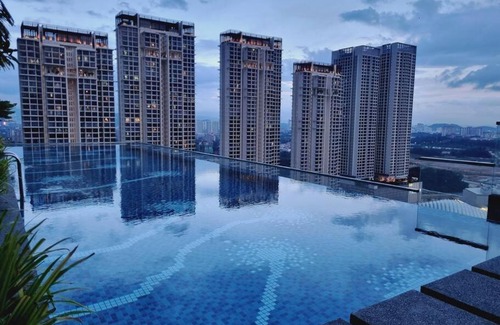 Bandar Tun Razak Apartment | 15 BukitJalilPavilion - Studio5pax - Sky Pool 吉隆坡
