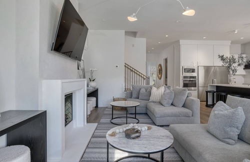 Palmetto Dunes House | 15 Crabline - Gorgeous Home built in 2022 - Rooftop Deck -Ocean View - Sleeps 24