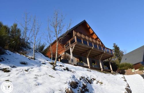 Besse-en-Chandesse House | 154 m² Gîte ∙ 4 bedrooms ∙ 9 guests