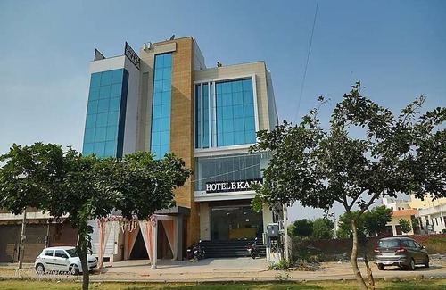 Jagatpura Hotel | 15 m² Hotel ∙ 3 guests