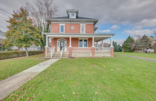Rohrerstown Apartment | 15 Mi to Amish Village Cozy Lancaster Apt!