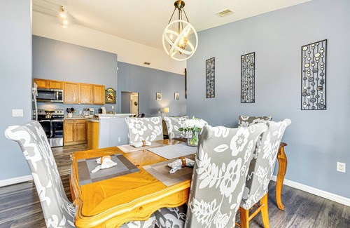 Tivoli Manor House | 15 Mi to Disney: Home w/Pool & Lanai in Davenport