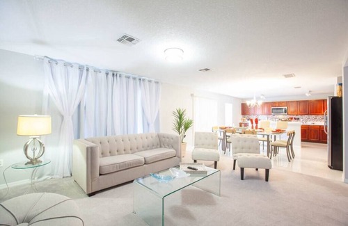 Liberty Village House | 15 minutes from Disney Parks