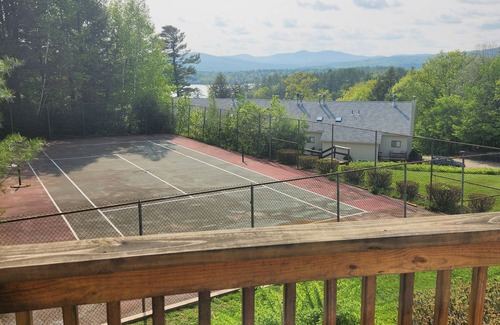 Bristol Condo | 15 Minutes to Ragged Mtn and Gorgeous Views of Mt. Cardigan and Newfound Lake!