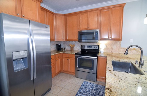 North Myrtle Beach House | 15% off 3-7 nights thru Aug. 5. 4 bedroom home. Short walk to beach. Comm Pool