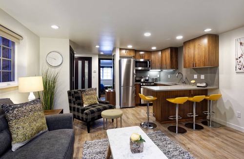 Aspen Condo | 15% Off for Fall Savings! Stay 3 Nights Now thru Nov 19