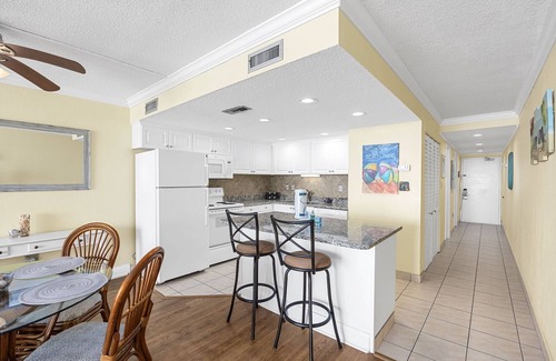 Garden City Condo | *15% Off New Bookings for Stays through 2025*