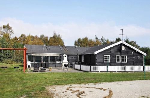 Hou House | 15 person holiday home in Hals-By Traum